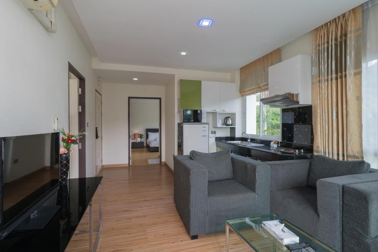 Goldstone Residency Patong , Phuket Apartman Kültér fotó