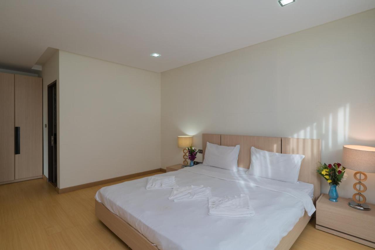 Goldstone Residency Patong , Phuket Apartman Kültér fotó