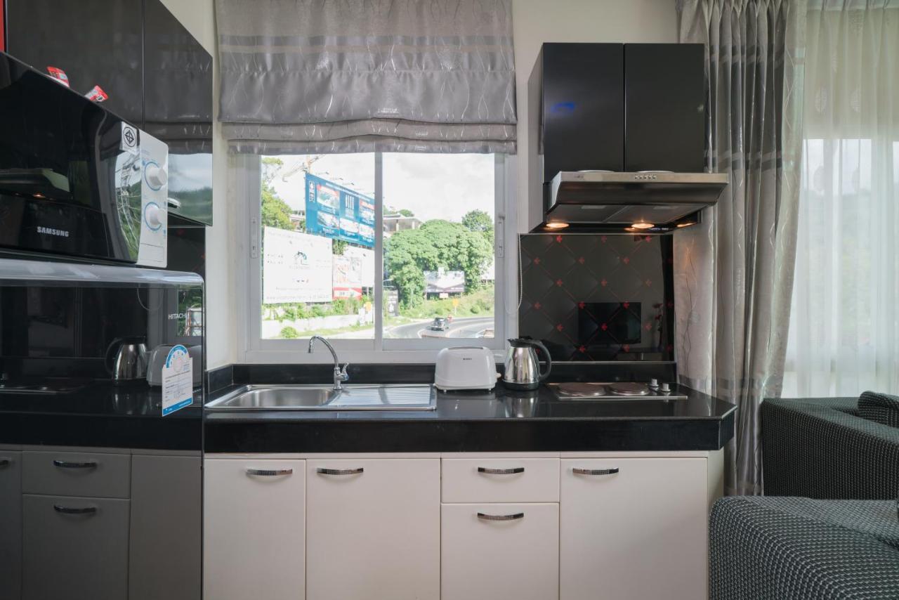 Goldstone Residency Patong , Phuket Apartman Kültér fotó