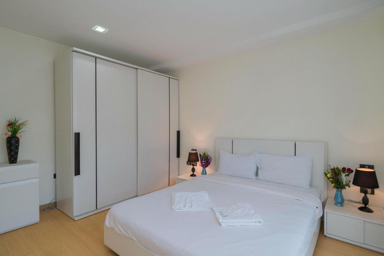 Goldstone Residency Patong , Phuket Apartman Kültér fotó
